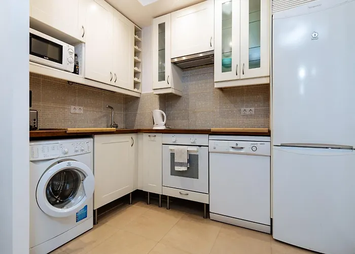 Апартаменты Beachside Марбелья